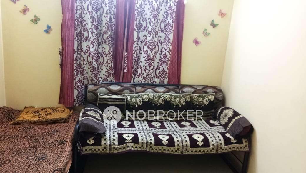 1 BHK Flat In Shakuntala Apartment Hadapsar for Rent  In Hadapsar