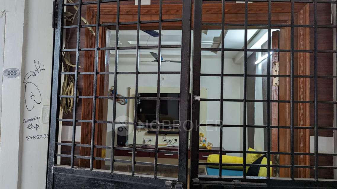 2 BHK Flat In Nirvana Legend , Bachupally, Near Vnr College For Sale  In Nirvana Legend