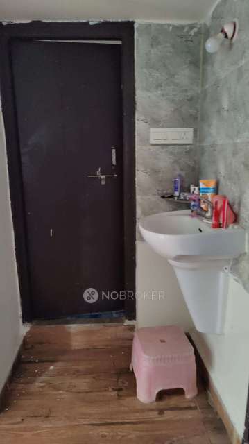 2 BHK Flat In Nirvana Legend , Bachupally, Near Vnr College For Sale  In Nirvana Legend