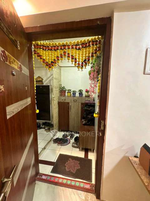 2 BHK Flat In Santiniketan Society, South Gate Magarpatta for Rent  In Magarpatta South Gate Road