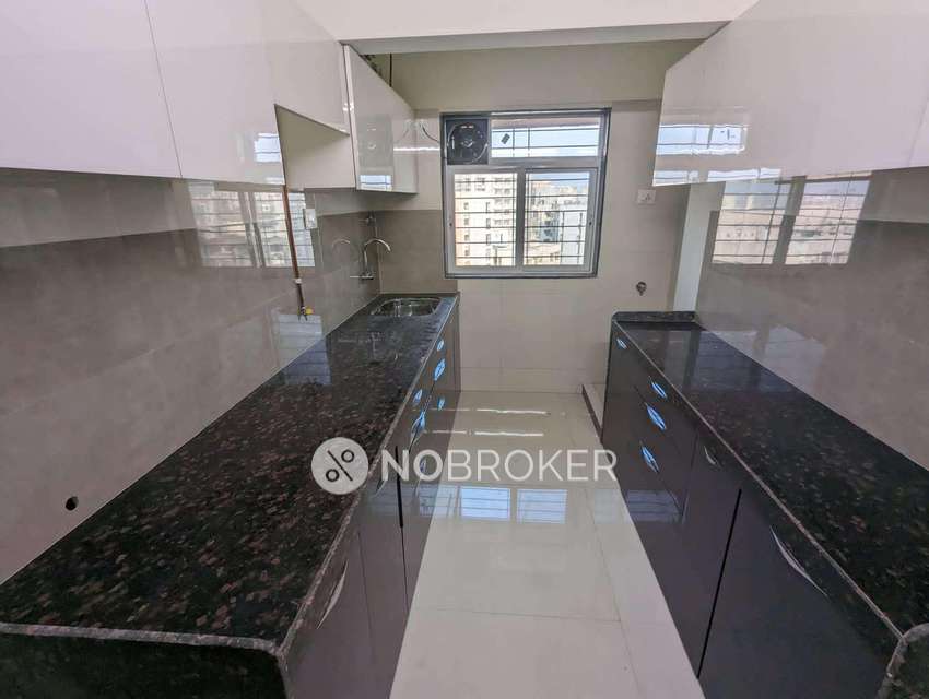 4 BHK Flat In Varad Heights For Sale  In Chembur