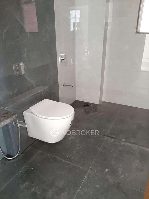 4 BHK Flat In Varad Heights For Sale  In Chembur