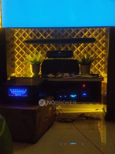 2 BHK Flat In Sanjay Apartment For Sale  In Mazgaon