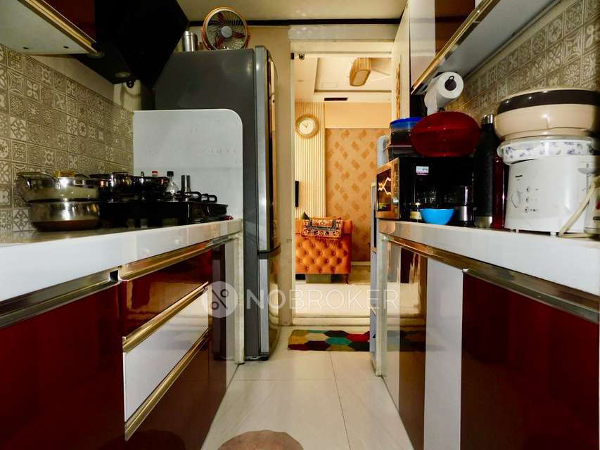 2 BHK Flat In Sanjay Apartment For Sale  In Mazgaon