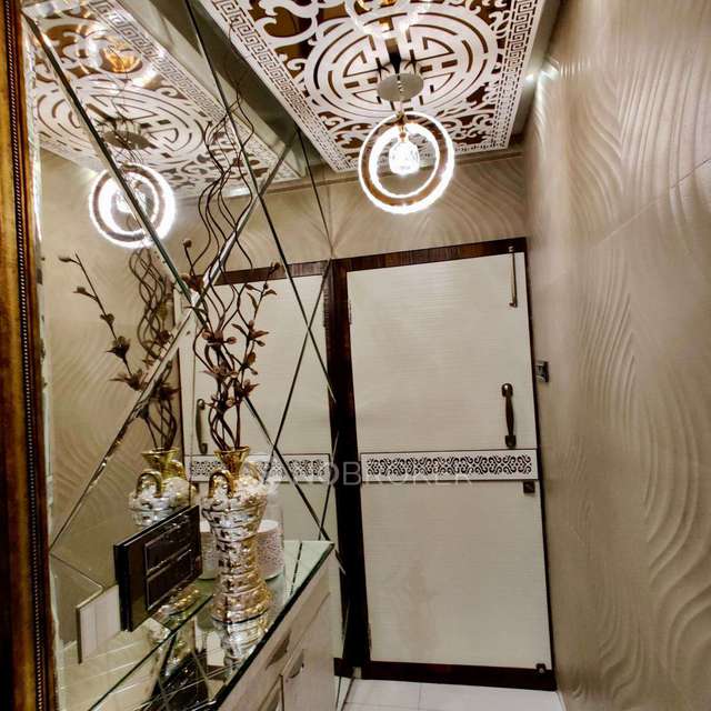 2 BHK Flat In Sanjay Apartment For Sale  In Mazgaon