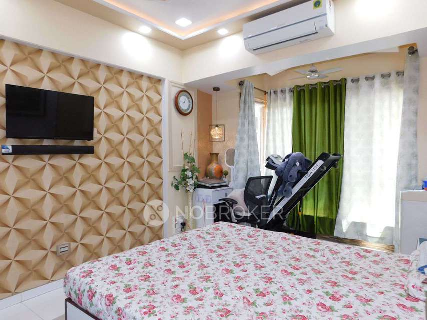2 BHK Flat In Sanjay Apartment For Sale  In Mazgaon