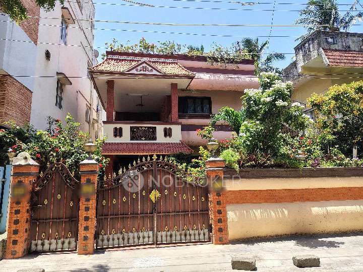 4 BHK House For Sale  In Moulivakkam