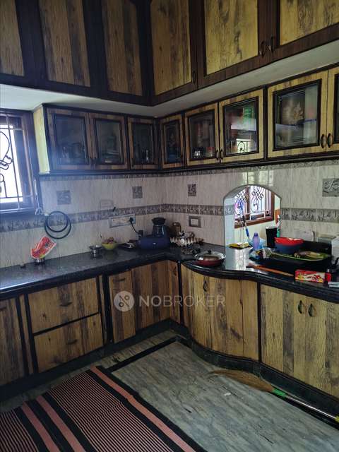 4 BHK House For Sale  In Moulivakkam