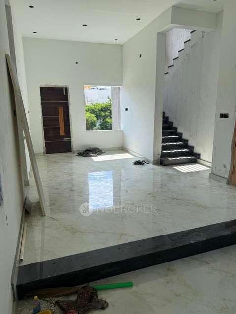 4 BHK Flat In Standalone Building  For Sale  In Vidyaranyapura