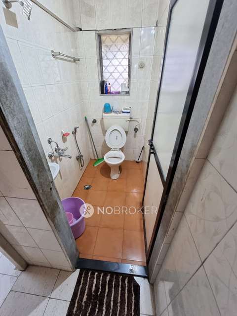 4 BHK Flat In Standalone Building  For Sale  In Nerul East