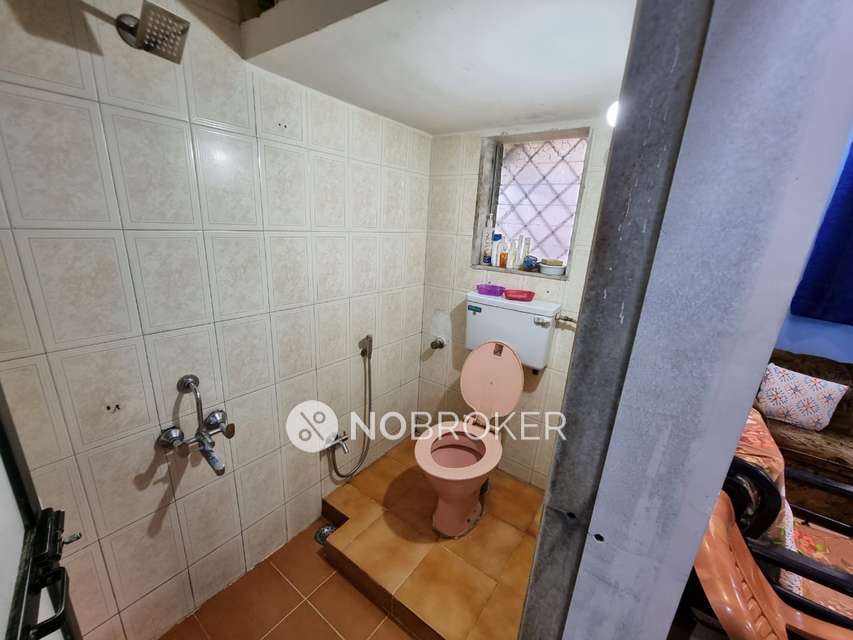 4 BHK Flat In Standalone Building  For Sale  In Nerul East