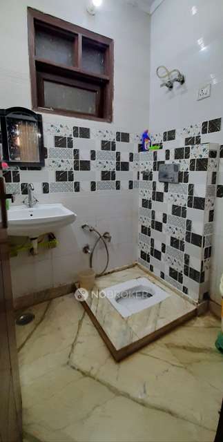 3 BHK Flat For Sale  In Rohini