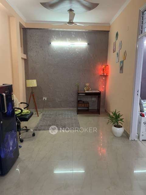 2 BHK Flat For Sale  In Govindpuram