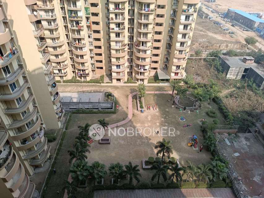 3 BHK Flat In Victoryone Central For Sale  In Sector 12