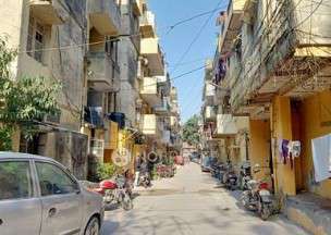 1 RK Flat In Indipendent House For Sale  In Karol Bagh