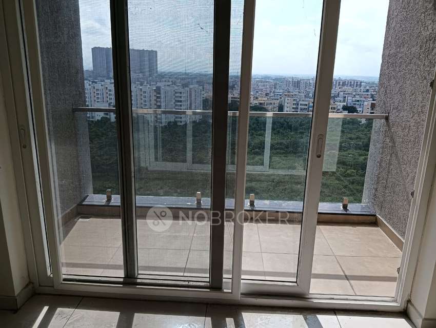 3 BHK Flat In Gothic Pentagon Clouds For Sale  In Miyapur Main Rd