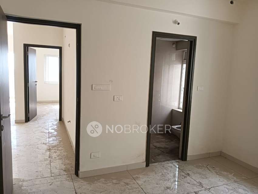 3 BHK Flat In Gothic Pentagon Clouds For Sale  In Miyapur Main Rd