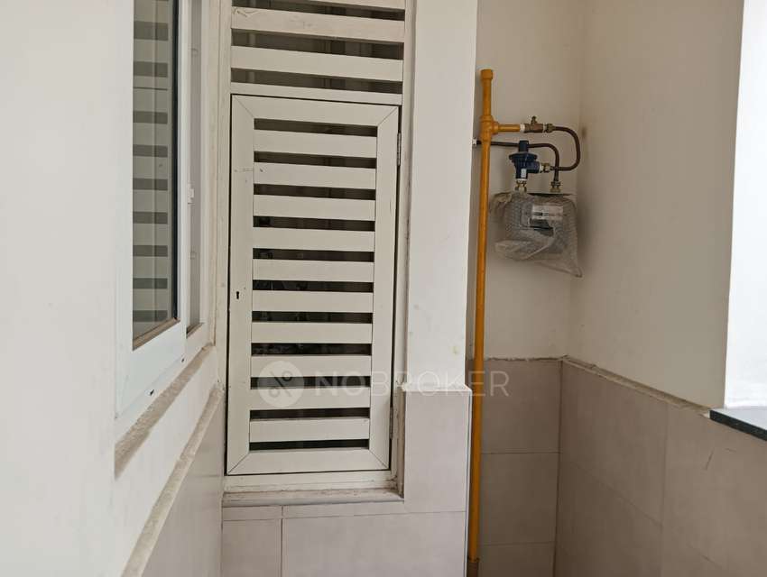 3 BHK Flat In Gothic Pentagon Clouds For Sale  In Miyapur Main Rd