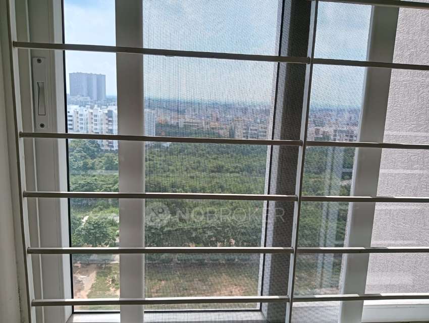 3 BHK Flat In Gothic Pentagon Clouds For Sale  In Miyapur Main Rd