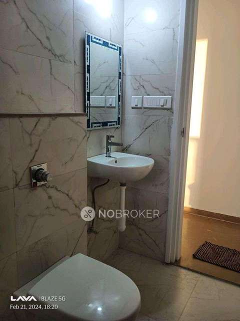 2 BHK Flat In Runwal For Sale  In Kanjurmarg East