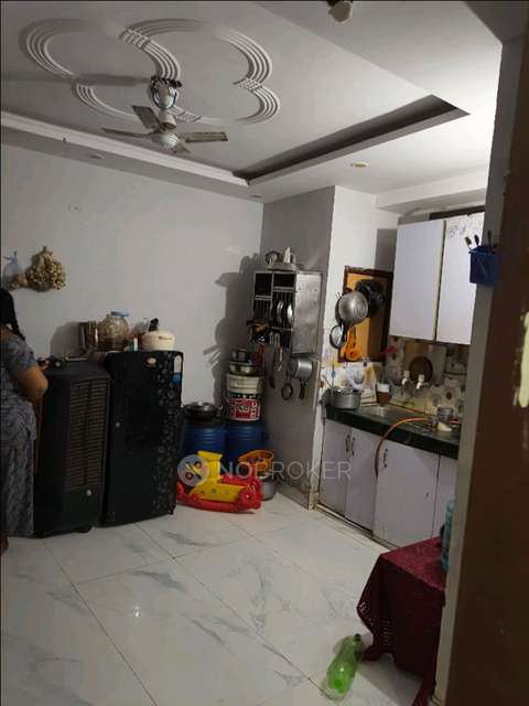 4 BHK Flat In Tughlakabad For Sale  In R-z-228, Block Rz, Tughlakabad Extension