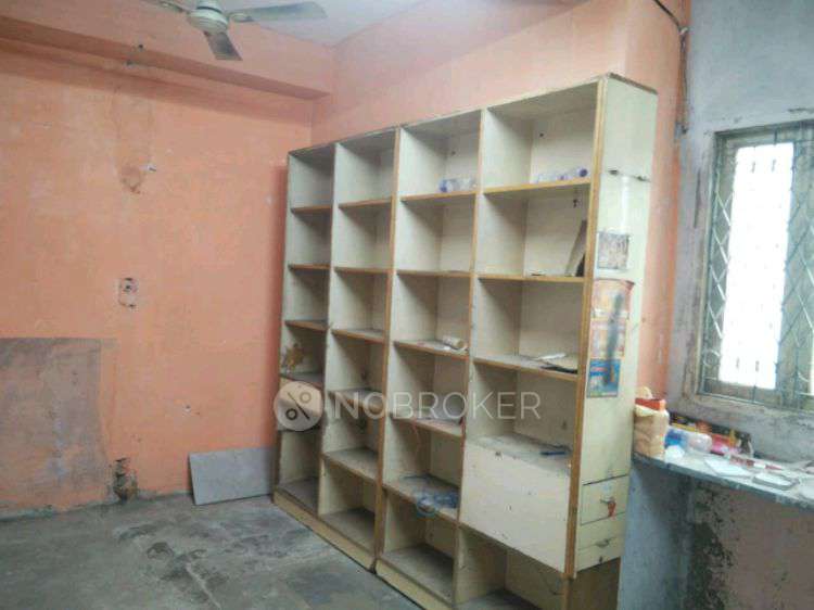 Shop in Koti, Hyderabad for Rent 