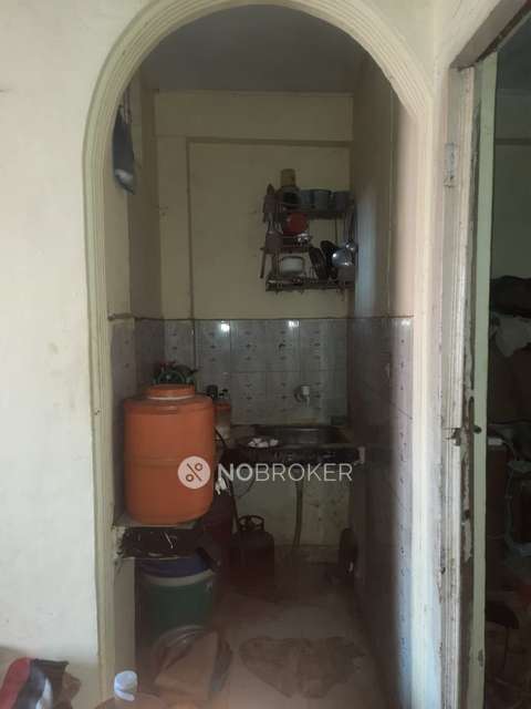 1 BHK Flat In Standalone Building  For Sale  In Zakir Nagar, Okhla