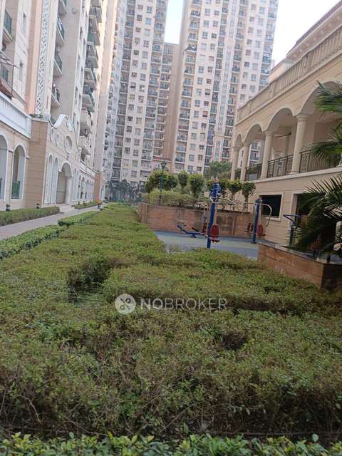 2 BHK Flat In Supertech Capetown For Sale  In Sector 74
