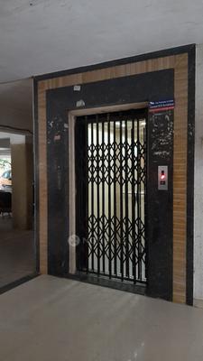 2 BHK Flat In Radhika Garden Society, Hadapsar for Rent  In Hadapsar