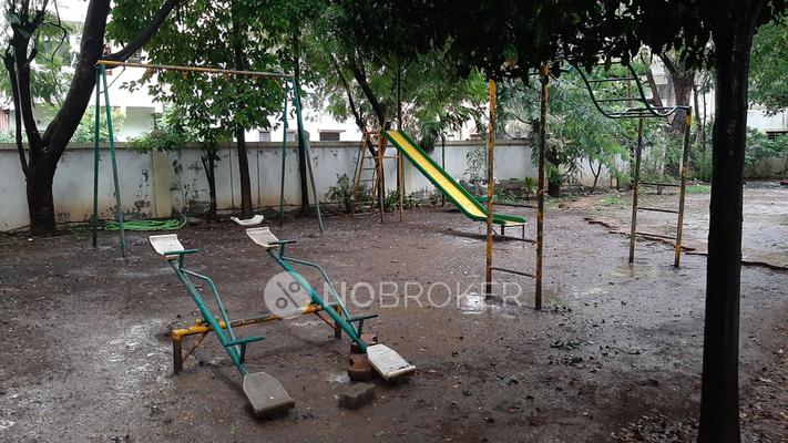 2 BHK Flat In Radhika Garden Society, Hadapsar for Rent  In Hadapsar