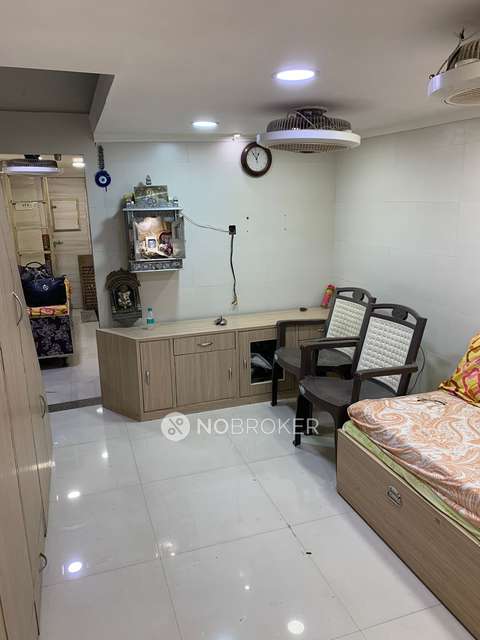 1 RK House For Sale  In Bandra West