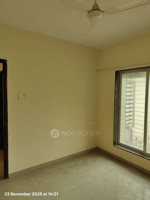 2 BHK Flat In Pushkraj Chs For Sale  In Malad East