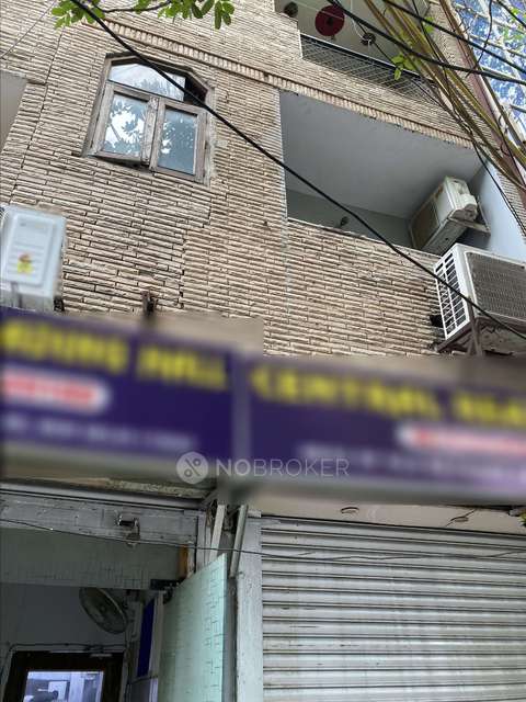 1 RK Flat for Rent  In Rajinder Nagar