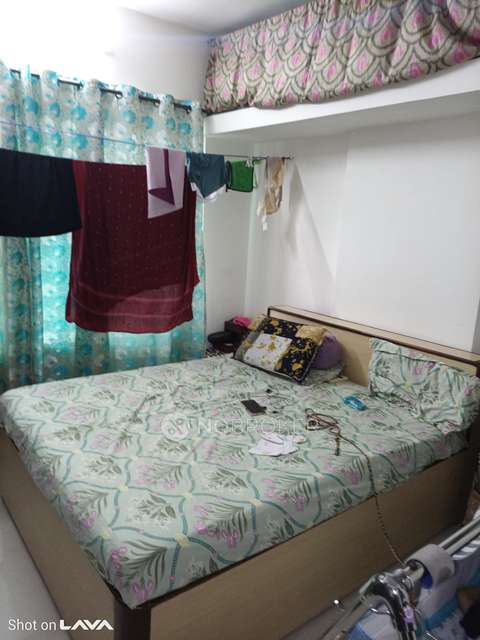 3 BHK Flat In Om Malayagiri Society For Sale  In Borivali East