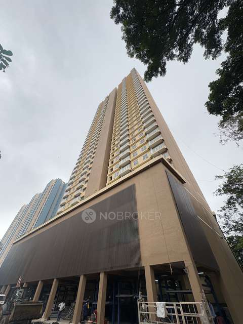 2 BHK Flat In Hig Mig Mhada Pahadi Goregaon for Rent  In Goregaon Traffic Police Division