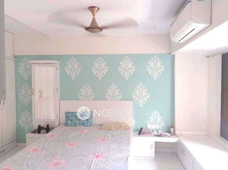 1 BHK Flat In Jamnadas Tower For Sale  In Ghatkopar West