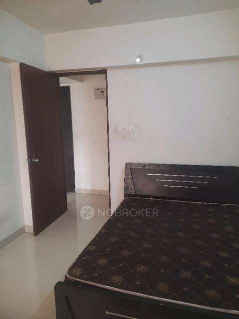 2 BHK Flat In Shree Niwas Park Housing Society, Ghorpadi for Rent  In Manufacturing Unit, Bharat Forge, Mundhwa Industrial Area, Mundhwa, 