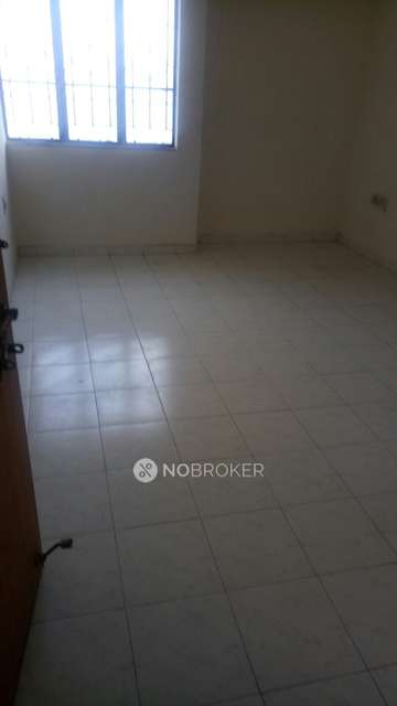 1 BHK Flat In Mantri Market Apartment, Hadapsar for Rent  In Hadapsar