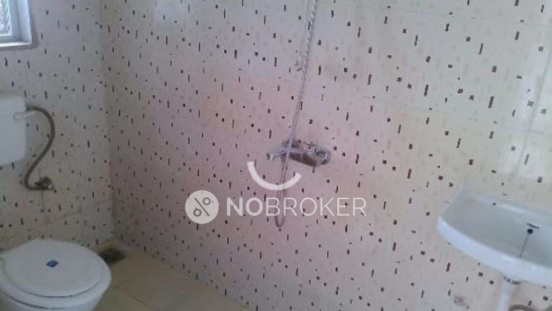 1 RK Flat In Ruby Isle For Sale  In Goregaon East