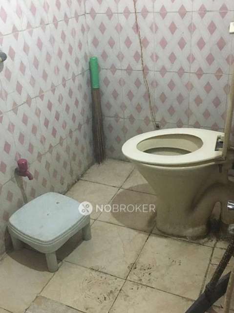 2 BHK House For Sale  In Moti Nagar