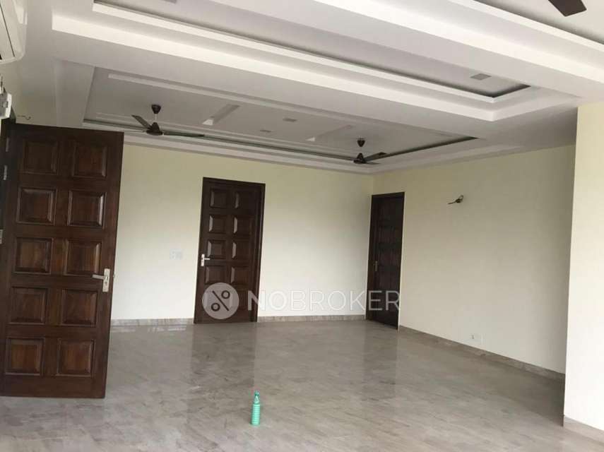 3 BHK Flat For Sale  In  Sector 52