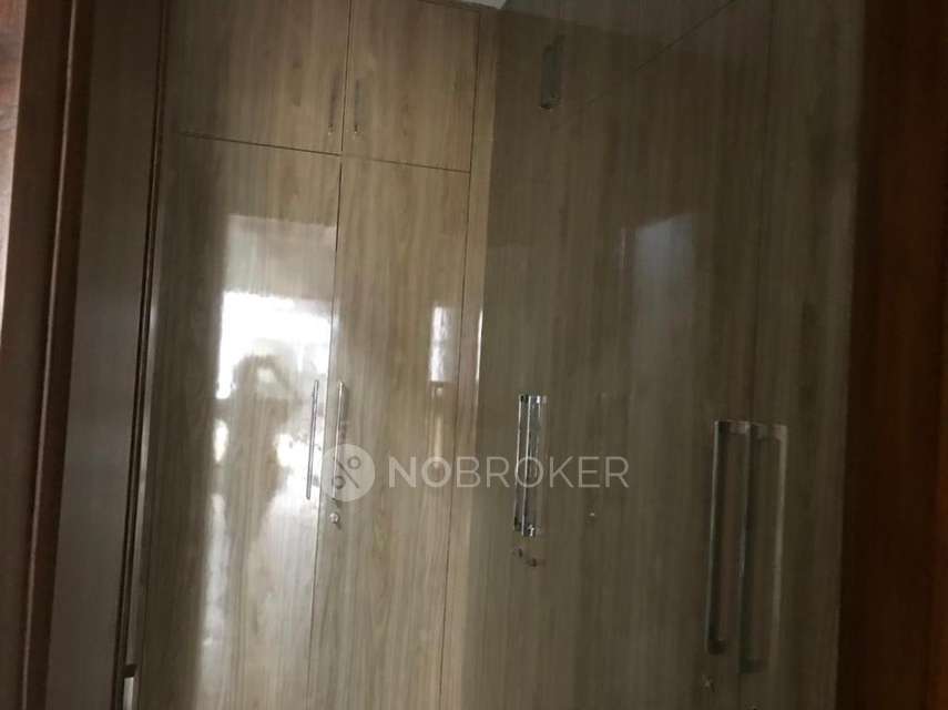 3 BHK Flat For Sale  In  Sector 52