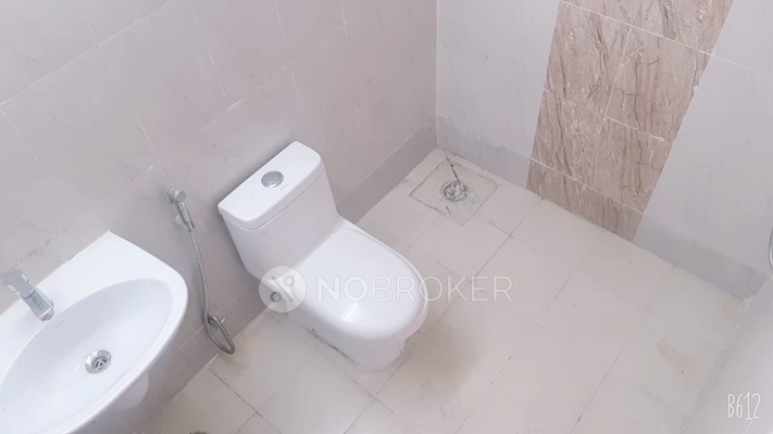 2 BHK Flat In Himalaya Pride For Sale  In Tech Zone Iv