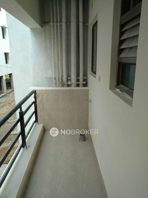 1 BHK Flat In Marg Pushkara For Sale  In Padur