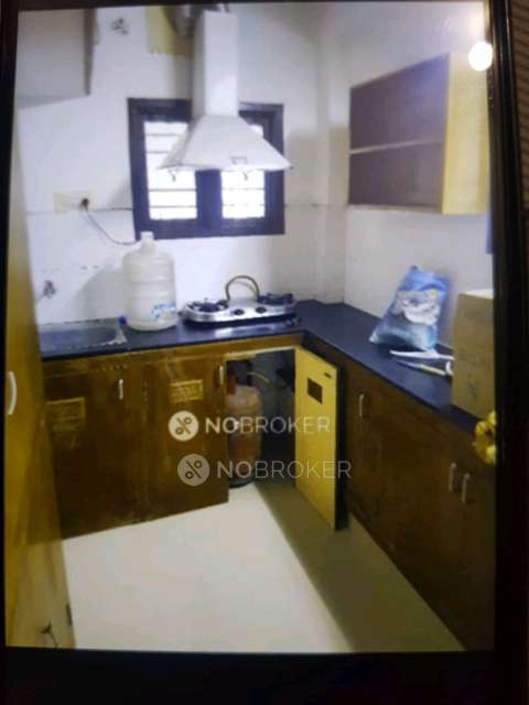 2 BHK Flat In Aishwaryam Enclave For Sale  In Pallikaranai