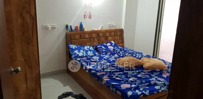 1 BHK Flat for Rent  In Manjri Bk