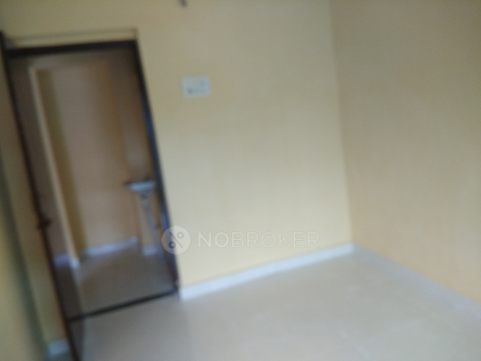 1 BHK Flat For Sale  In Abdul Karim Plaza.