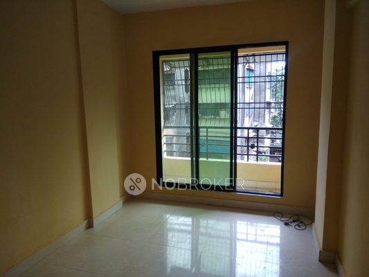 1 BHK Flat For Sale  In Abdul Karim Plaza.