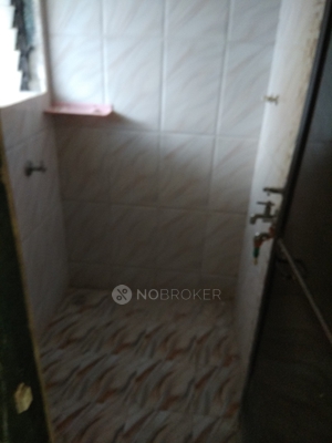 1 BHK Flat For Sale  In Abdul Karim Plaza.