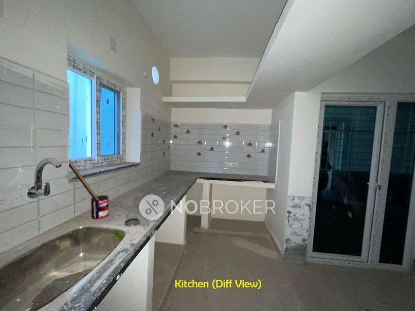 2 BHK Flat In Sree Nilayam Apartment For Sale  In Pragathi Nagar